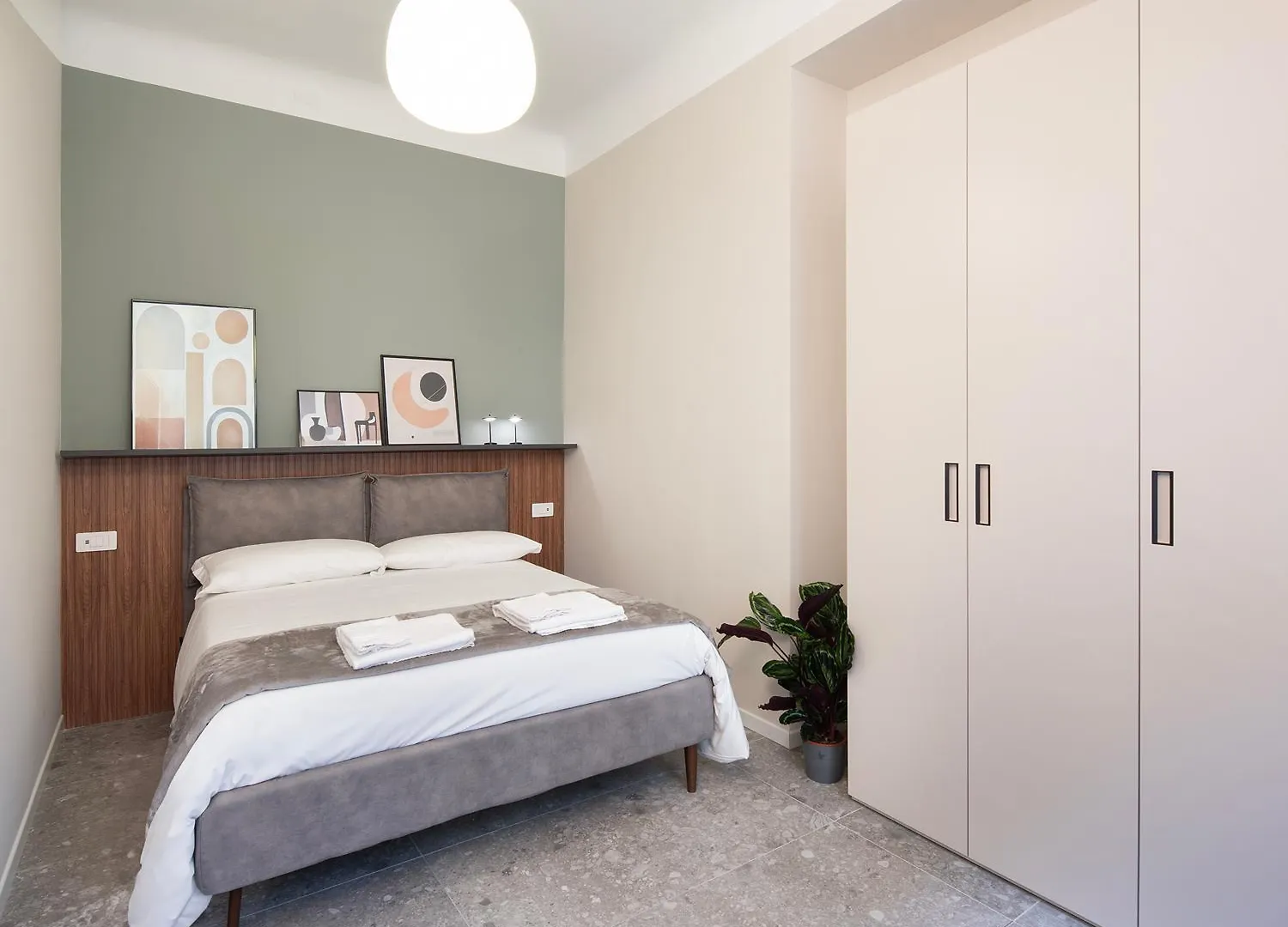 Apartment Milan Central Station Italy